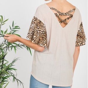 🔥Taupe Top With Leopard Print Ruffle Sleeves